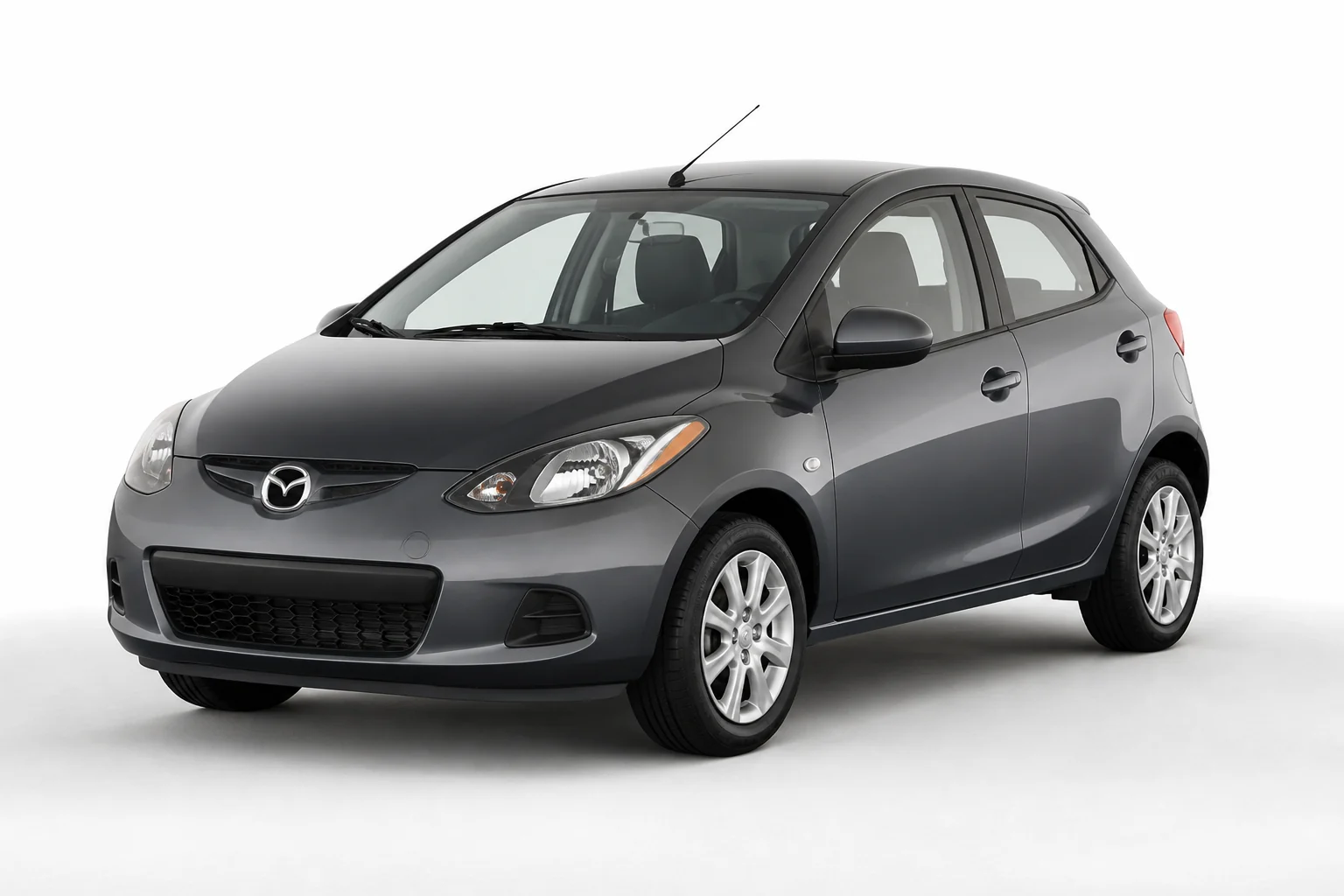 Mazda 2 · 2007 · Gris