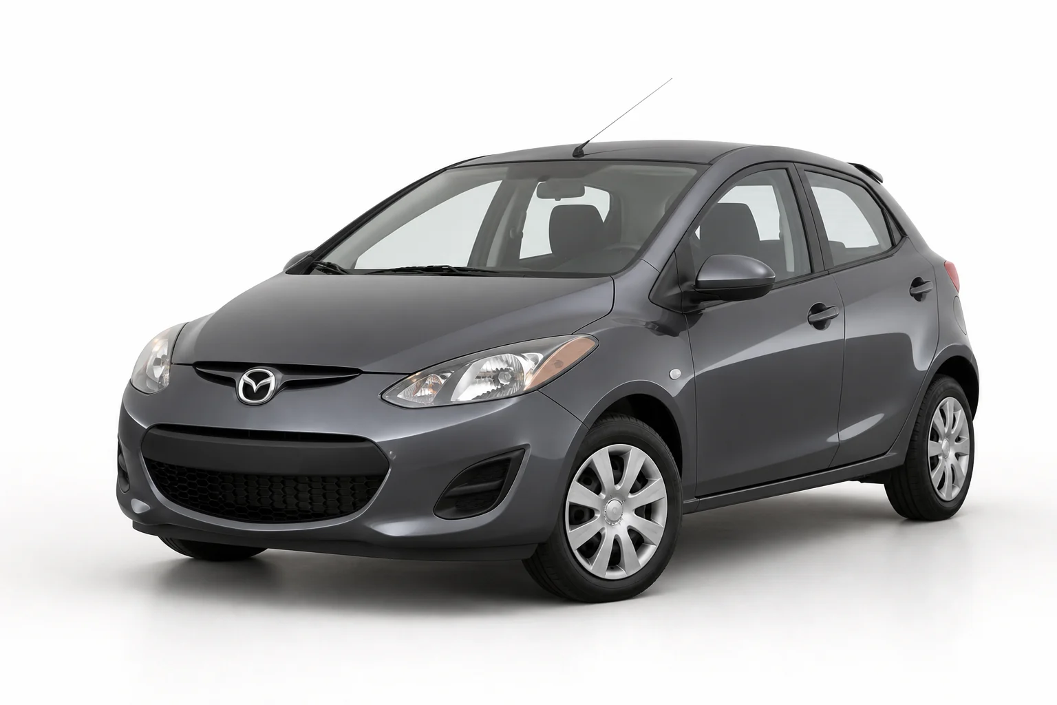 Mazda 2 · 2013 · Gris