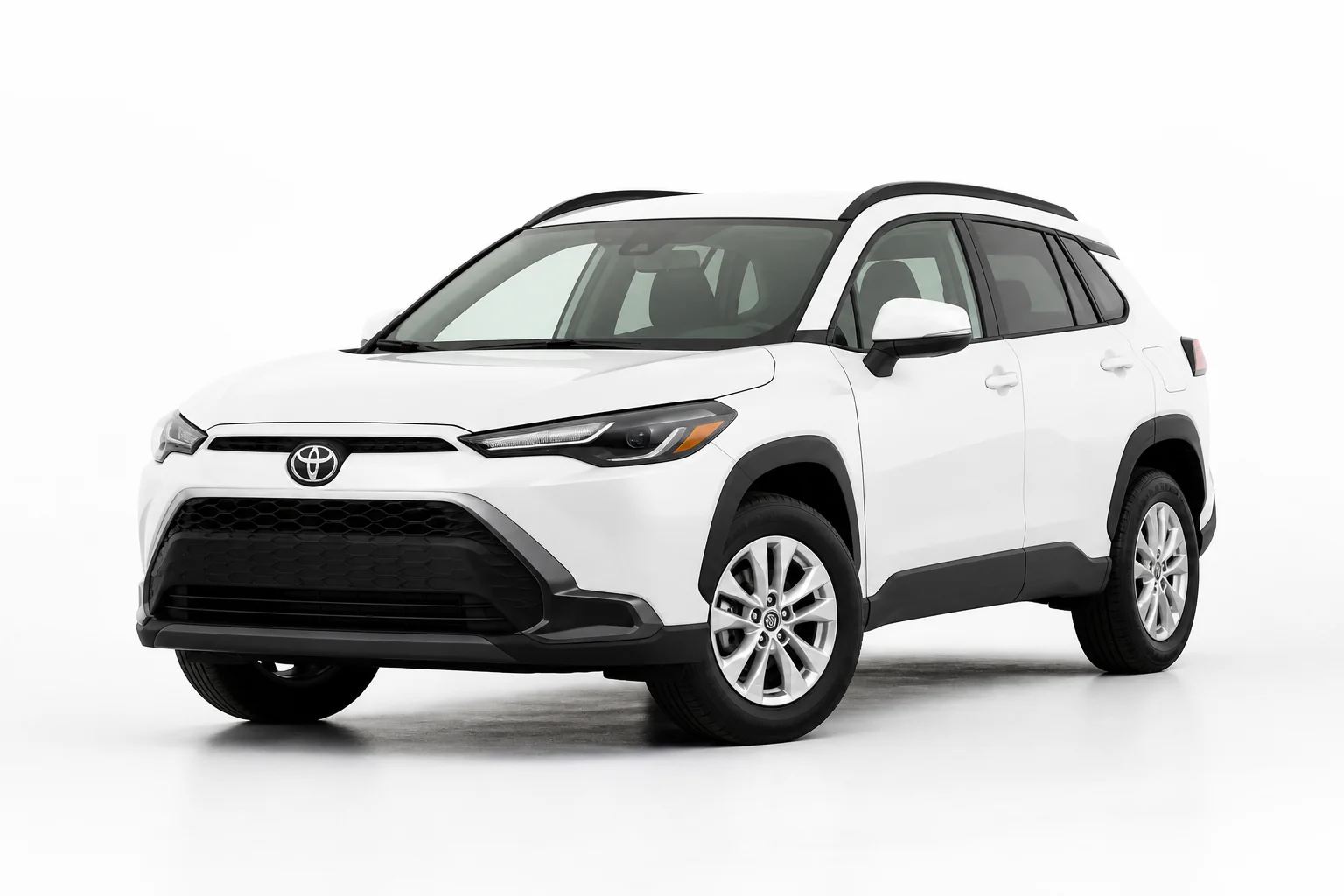 Toyota Corolla Cross · 2025 · White