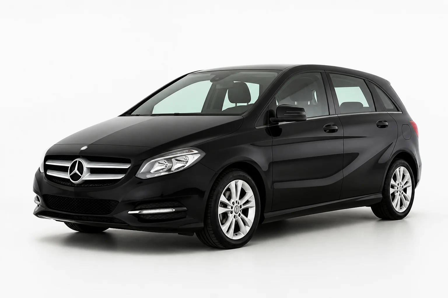 Mercedes-Benz B180 · 2014 · Black